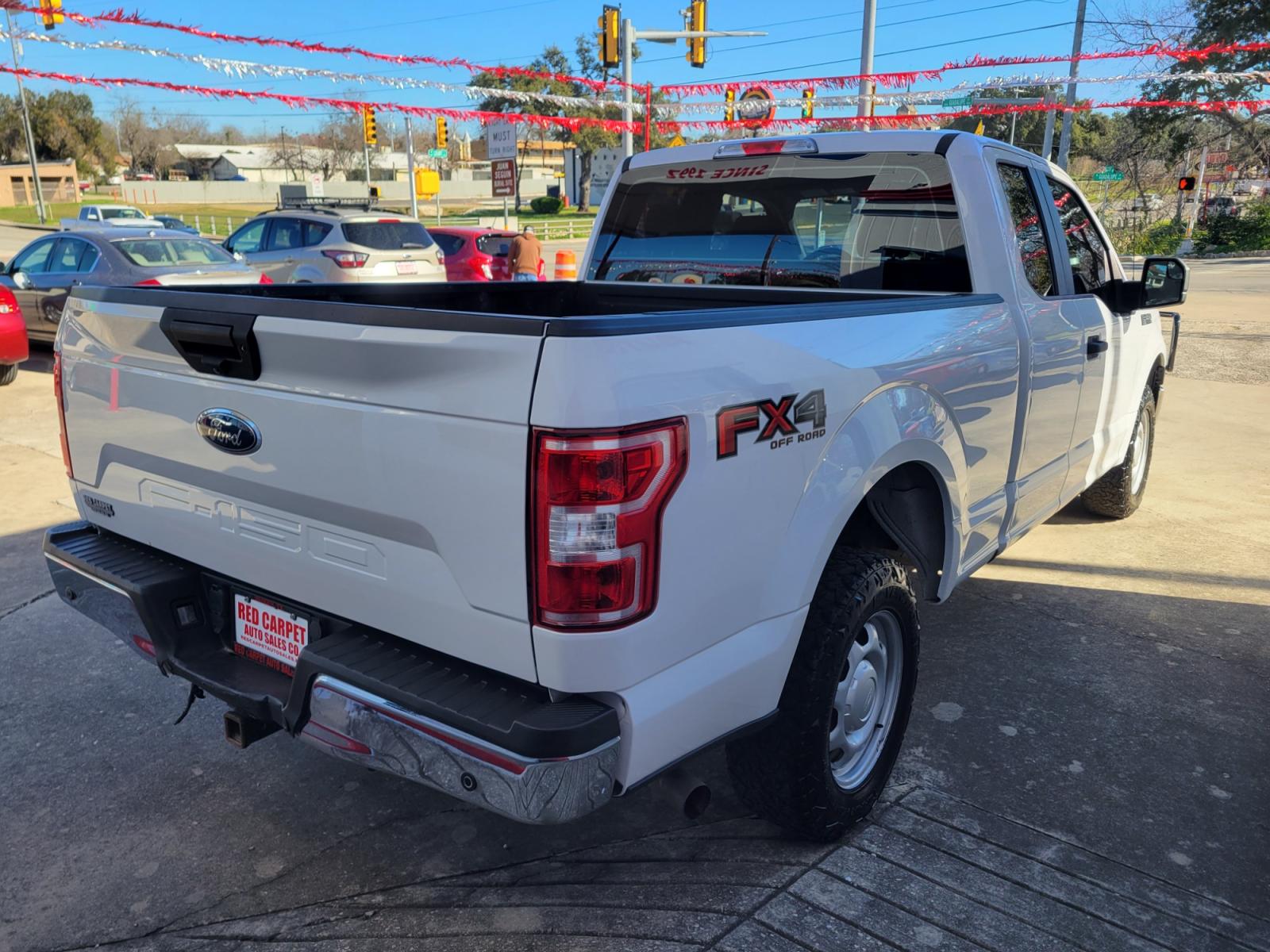 2020 WHITE Ford F-150 (1FTFX1E50LF) with an 5.0L V8 F DOHC 32V engine, Automatic transmission, located at 503 West Court, Seguin, TX, 78155, (830) 379-3373, 29.568621, -97.969803 - 2020 Ford F-150 Lariat SuperCab 6.5-ft. 4WD with a 5.0L V8 F DOHC 32V, Automatic, Tilt, Cruise, AM/FM Stereo, Power Windows, Locks and Side Mirrors, Bluetooth, Automatic Headlights, Front Grille, Front Bench Seating, Tinted Windows, Towing, Backup Camera, Bumper Sensors and more!! - Photo #2